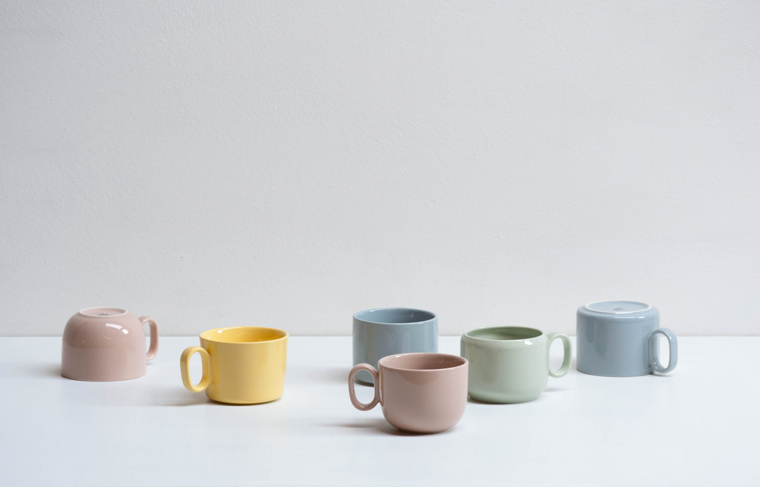Colourful Mix N Match cups by Debiasi Sandri for RigTig